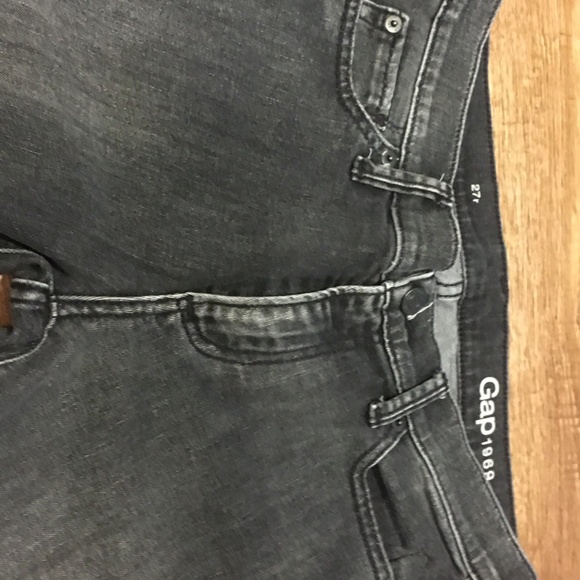 Faded black Gap jeans, size 27 - Picture 3 of 4